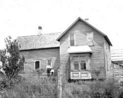 House - Point Lookout Glass Negative