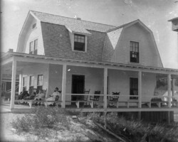 House - Point Lookout Glass Negative
