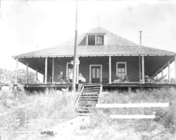 House - Point Lookout Glass Negative