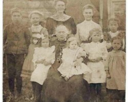 1907 Mrs Diantha Whitman Family 1907 Mrs Diantha Whitman Family