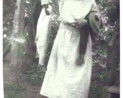 Min Busch (Date unknown)