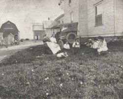 1903 (or after) M J Whitman Farm 1903 (or after) M J Whitman Farm