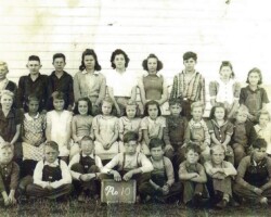 1942-43 Deford School Class 1942-43 Deford School Class