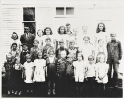 Cedar Valley School Class (Date unknown) Cedar Valley School Class (Date unknown)