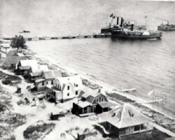 B/N 1902-05 Paddle Wheelers at Point Lookout B/N 1902-05 Paddle Wheelers at Point Lookout