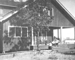 1912 Baumgartner Cottage 1912 Baumgartner Cottage