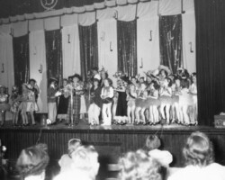 Circa 1947-53 Gene in Revue Circa 1947-53 Gene in Revue