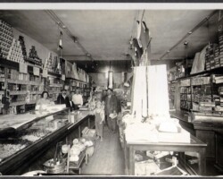 1922 Weinberg Store 1922 Weinberg Store