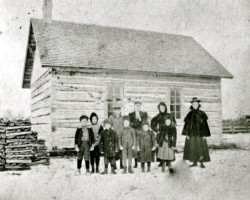 Split Log House (Date unknown) Split Log House (Date unknown)