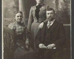 Who are these people? Where was the photo taken? When? Portrait man and two women